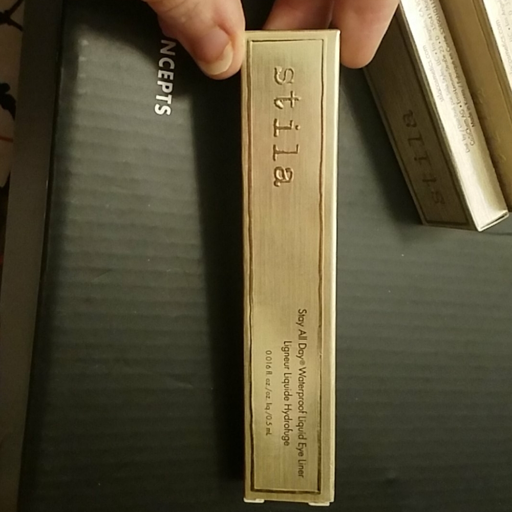 NIB Stila Intense Black Stay All Day Eyeliner